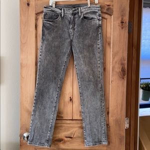 Light gray 511 Levi’s. 32x32